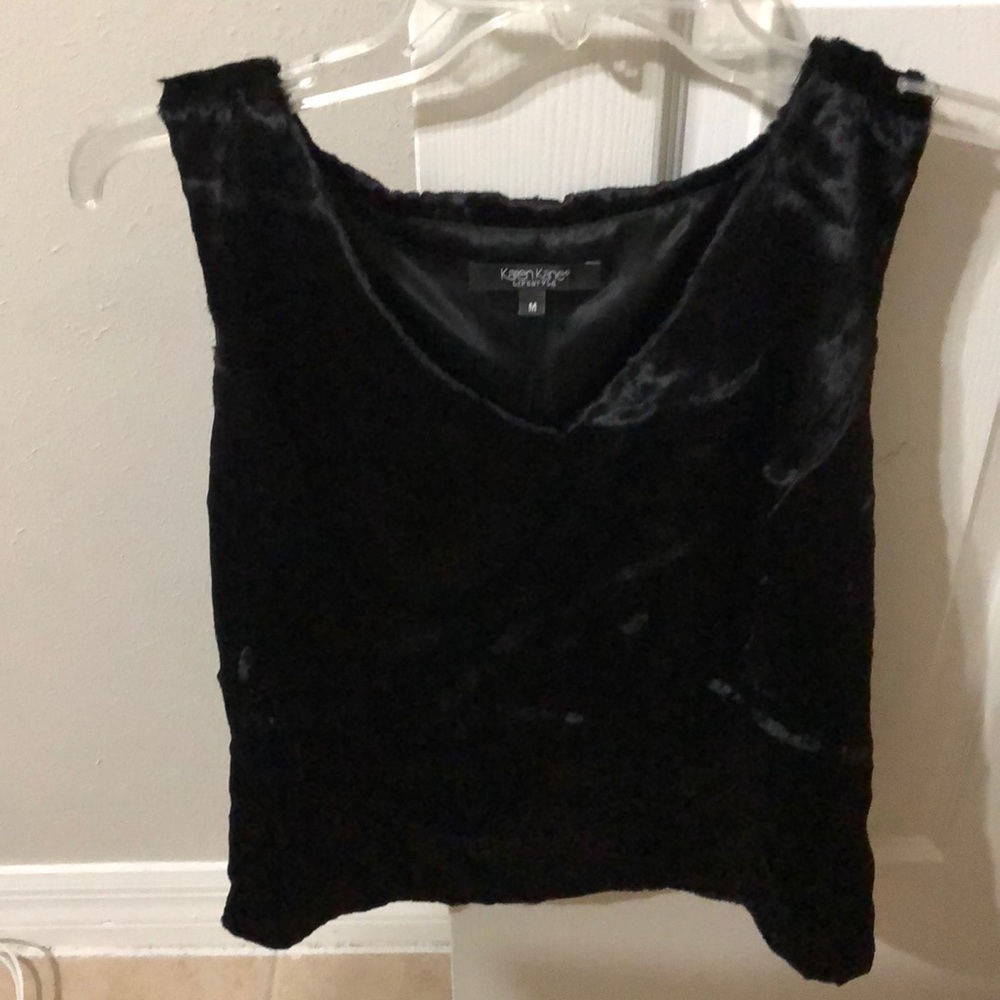 Sleeveless top